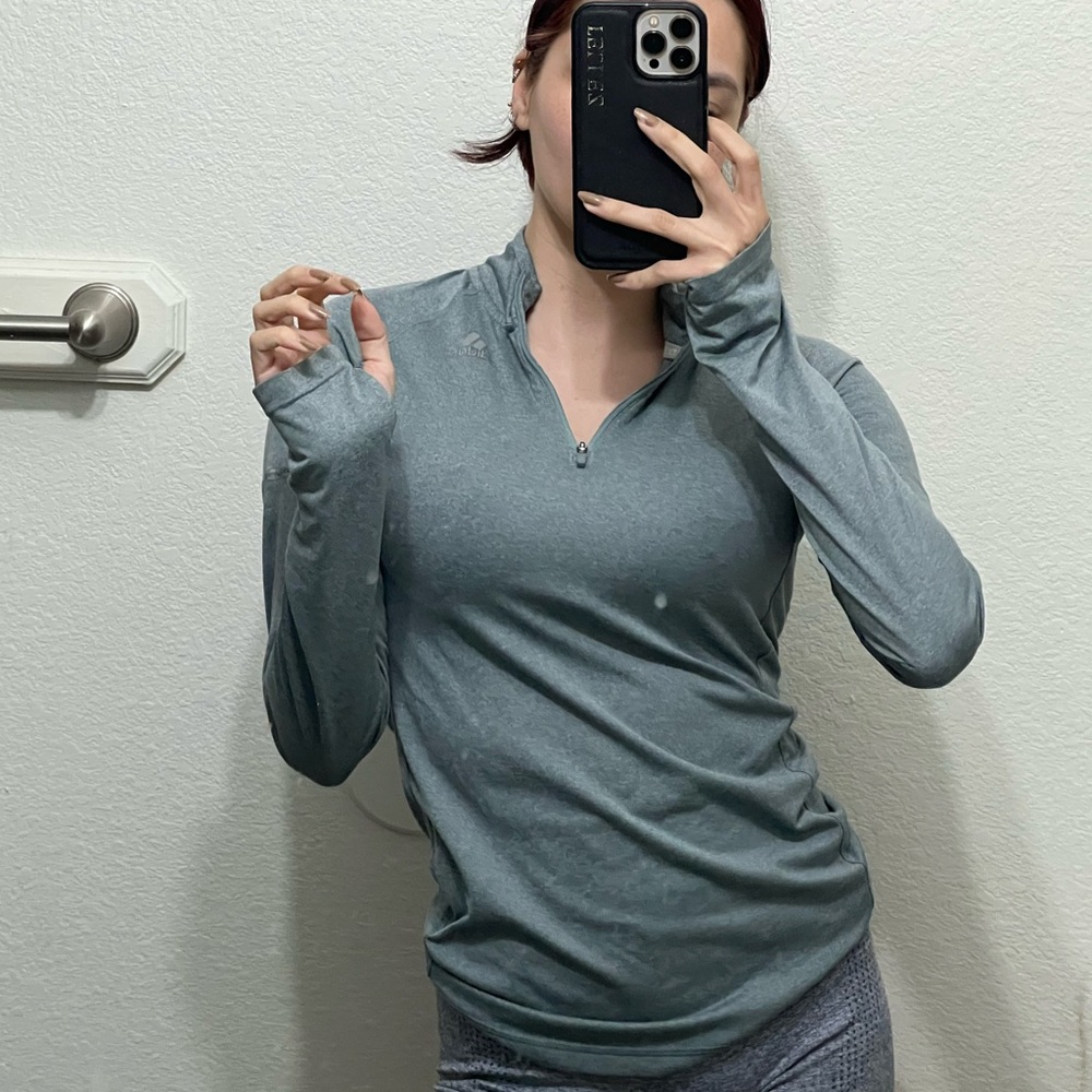 Gray Fitted Long Sleeve Polo Tee